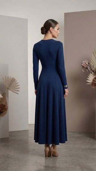 MASAR — Raglan Jersey Dress

Available in Black, Maroon, and Dark Blue