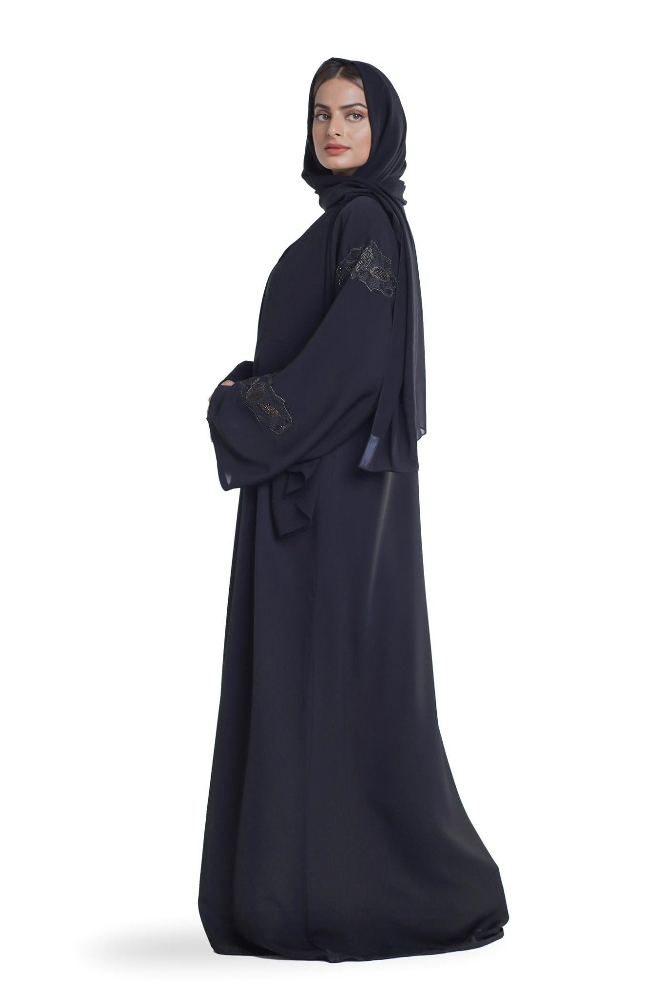 Juhaina Abaya - fashion by shehna