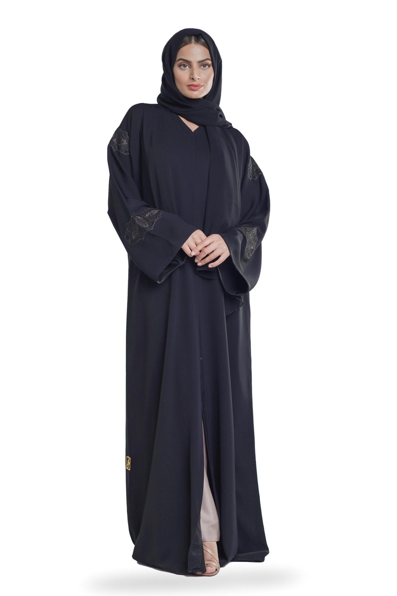 Juhaina Abaya - fashion by shehna