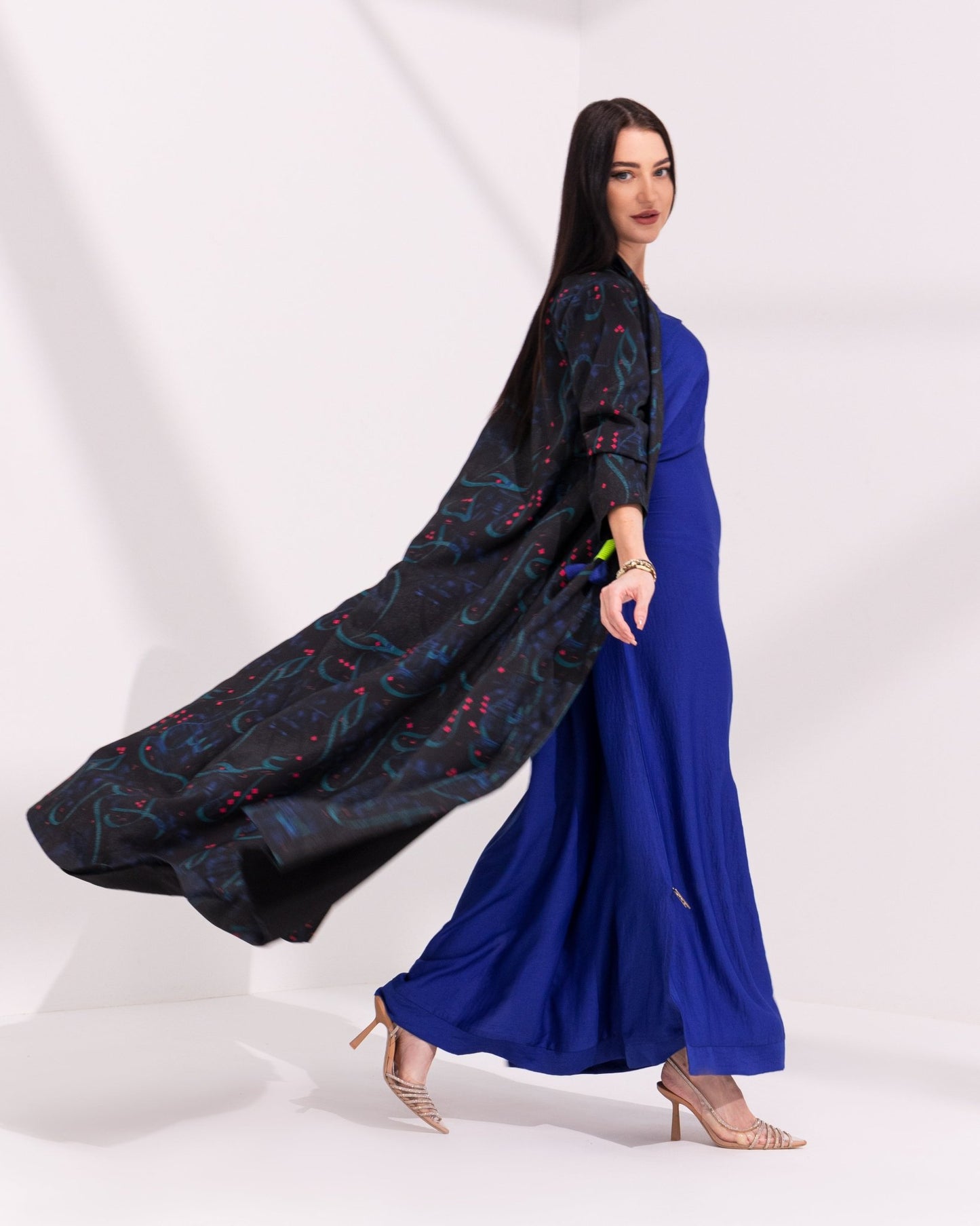 Khatt Abaya - fashion by shehna